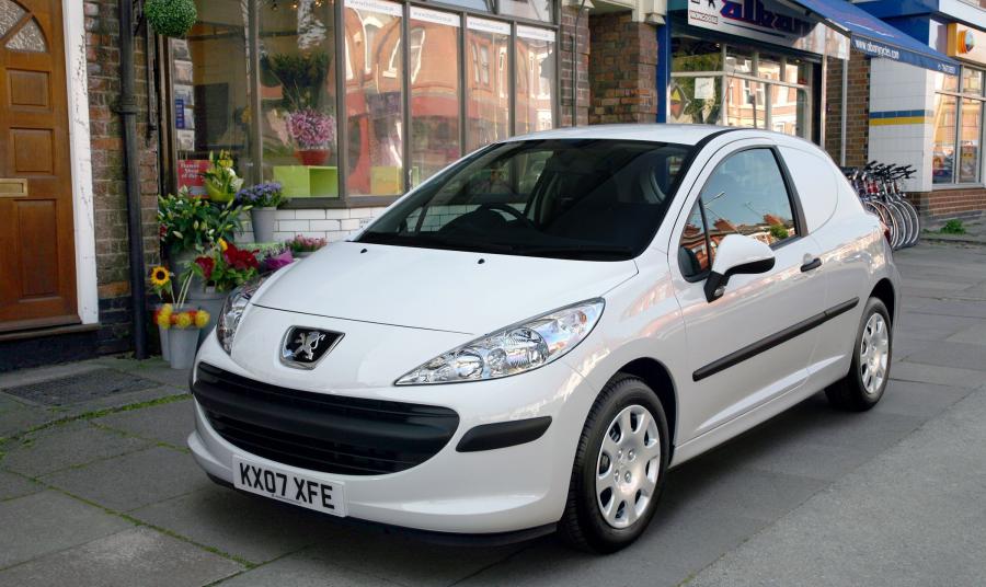  Peugeot 207 Van 2008 года  (фото 1 из 10)